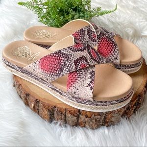 Vince Camuto Platform Slide Espadrille Flatform Sandal Rickert Coral Snake 6.5